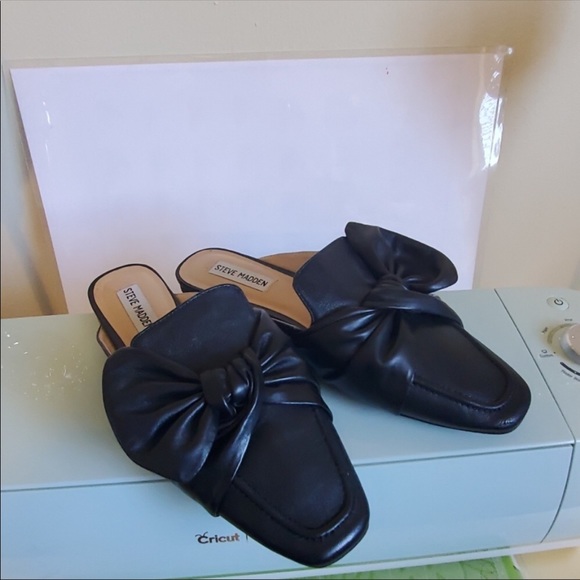 Steve Madden flats - Picture 3 of 4